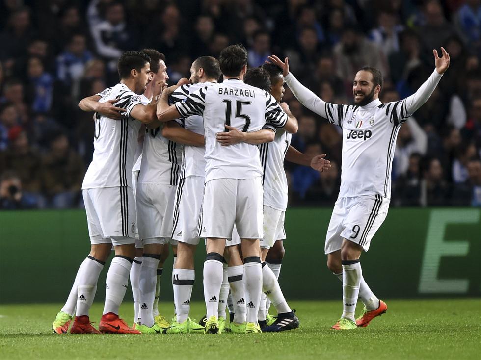 热身赛：中国女足2-0伯恩利女足，唐佳丽、张琳艳破门